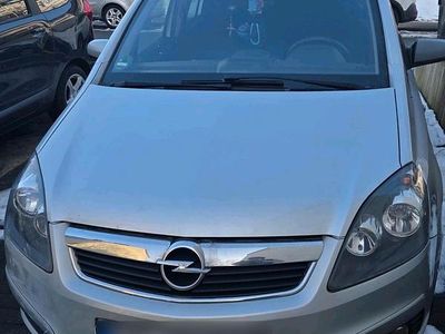 Gebraucht Opel Zafira 140 PS (102 kW) 2005 Grau Van / Kleinbus