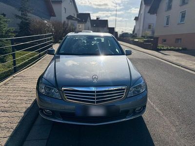 Gebraucht Mercedes C250 204 PS (150 kW) 2009 Grau Limousine