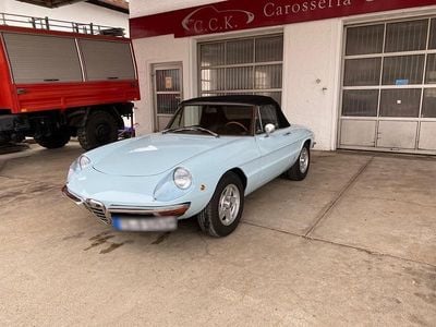 Gebraucht Alfa Romeo Spider Veloce 130 PS (95 kW) 1969 Blau Cabrio