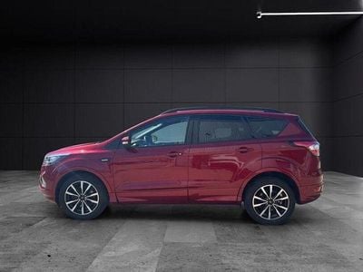 Usata Ford Kuga ST-Line 242 CV (177 kW) 2018 Rosso SUV