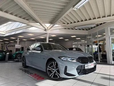 Gebraucht BMW 320e M Sport 204 PS (150 kW) 2024 Brooklyn grau Limousine