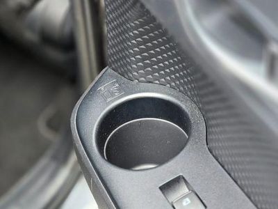 Gebraucht Toyota C-HR Club 122 PS (89 kW) 2019 Grau SUV