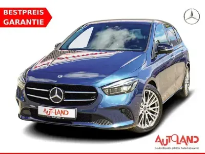 Gebraucht Mercedes B250 Progressive 224 PS (164 kW) 2020 Blau Van / Kleinbus