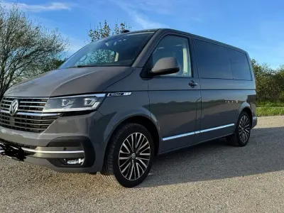 Second-hand VW T6.1 Generation Six 204 CP (150 kW) 2021 Gri Van