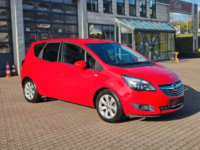 Gebraucht Opel Meriva Innovation 120 PS (88 kW) 2016 Rot Van / Kleinbus