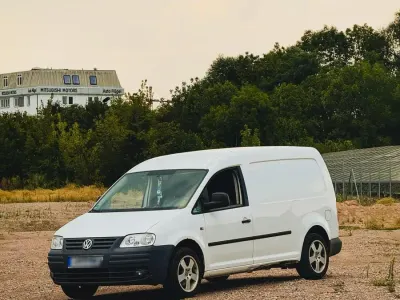Gebraucht VW Caddy Maxi 105 PS (77 kW) 2010 Weiß Van / Kleinbus