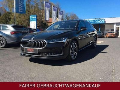Gebraucht Skoda Superb LAURIN & KLEMENT 204 PS (150 kW) 2025 Onyx schwarz metallic Kombi