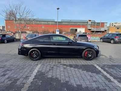 Gebraucht Mercedes C300 AMG line 245 PS (180 kW) 2016 Schwarz Coupé