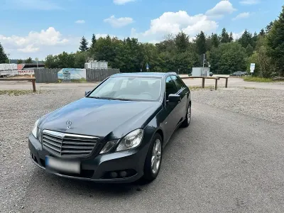 Gebraucht Mercedes E350 265 PS (194 kW) 2011 Limousine