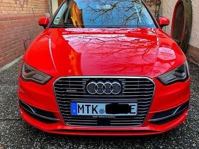 Rot Gebraucht 2016 Audi A3 e-tron Ambiente Kleinwagen | 11.900 € (Teuer)