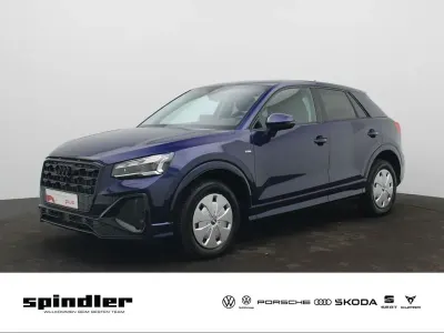 Gebraucht Audi Q2 S-Line 150 PS (110 kW) 2026 Navarrablau metallic SUV
