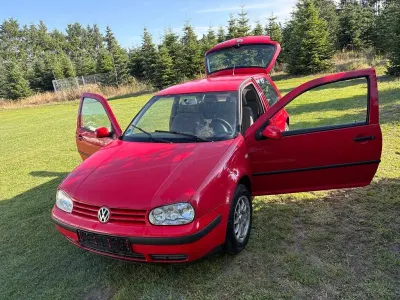 Gebraucht VW Golf III Basis 75 PS (55 kW) 1999 Rot Limousine