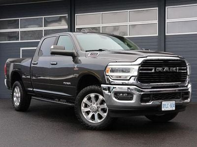 Gebraucht Dodge Ram 370 PS (272 kW) 2020 Grau Pickup