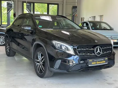 Gebraucht Mercedes GLA200 Sport 156 PS (114 kW) 2018 Schwarz SUV