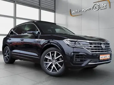 Gebraucht VW Touareg R-line 421 PS (309 kW) 2019 Deep black perleffekt SUV