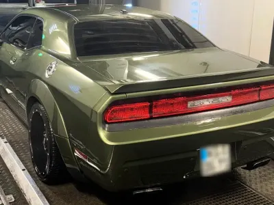 Usata Dodge Challenger 381 CV (280 kW) 2012 Verde Coupé
