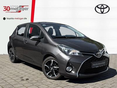 Brugt Toyota Yaris Lounge 99 HK (72 kW) 2015 Grå Hatchback