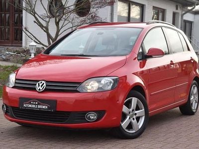 Gebraucht VW Golf VI Team 105 PS (77 kW) 2011 Rot Kleinwagen