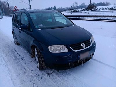Gebraucht VW Touran Trendline 115 PS (84 kW) 2004 Blau Van / Kleinbus
