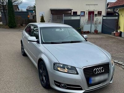 Gebraucht Audi A3 105 PS (77 kW) 2010 Grau Kleinwagen