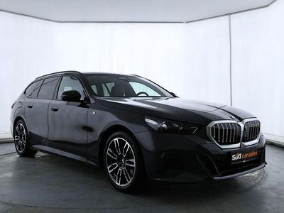 Gebraucht BMW 520 M Sport 190 PS (139 kW) 2025 Schwarz Kombi