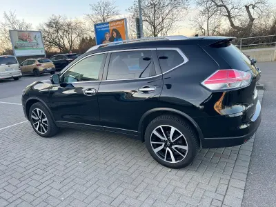Gebraucht Nissan X-Trail 177 PS (130 kW) 2017 Schwarz SUV