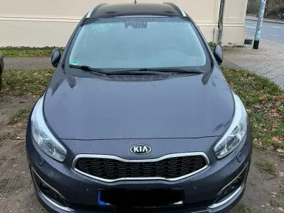 Gebraucht Kia Ceed Sportswagon Spirit 136 PS (100 kW) 2016 Grau Kombi