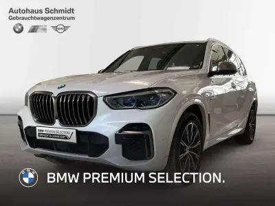 Gebraucht BMW X5 M M Sport 530 PS (389 kW) 2023 Mineralweiß (metallic) SUV