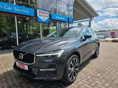 Gebraucht Volvo XC60 Core 197 PS (144 kW) 2024 Grau SUV