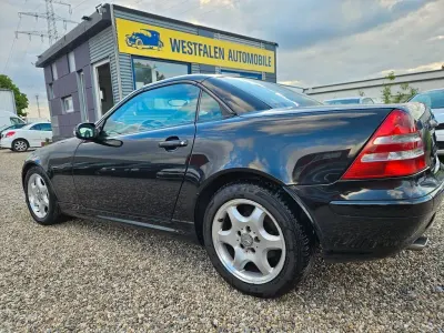 Second-hand Mercedes SLK200 Edition 163 CP (119 kW) 2000 Negru Cabrio