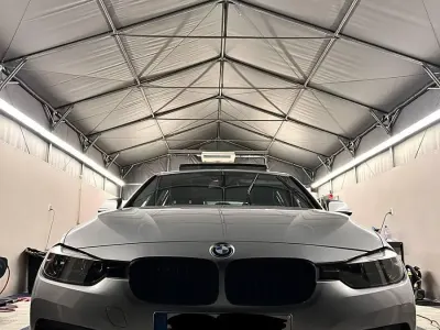 Gebraucht BMW 320 190 PS (139 kW) 2015 Silber Kombi