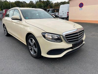 Mercedes E220