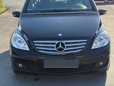 Mercedes B150
