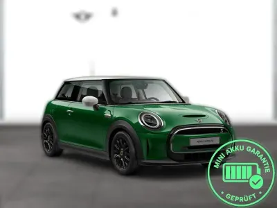 Occasion Mini Cooper SE Classic 135 kW (184 PK) 2022 Groen Hatchback