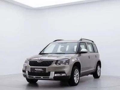 Usata Skoda Yeti Ambition 150 CV (110 kW) 2015 Beige SUV