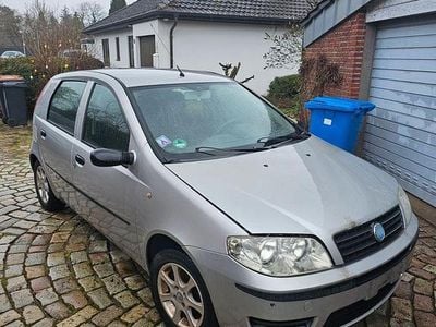 Gebraucht Fiat Punto 60 PS (44 kW) 2005 Silber Kleinwagen