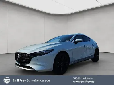 Neu Mazda 3 Takumi-Line 186 PS (136 kW) 2025 Weiß Limousine