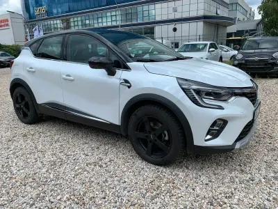 Gebraucht Renault Captur Intens 158 PS (116 kW) 2021 Weiß SUV