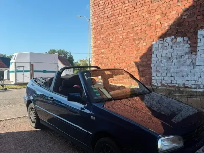 Używany VW Golf 75 KM (55 kW) 2002 Niebieski Kabriolet
