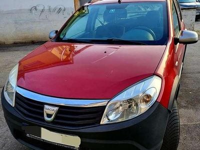 Usata Dacia Sandero Stepway 88 CV (64 kW) 2011 Berlina