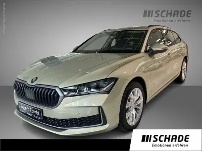 Gebraucht Skoda Superb Selection 150 PS (110 kW) 2022 Andere farbe Kombi