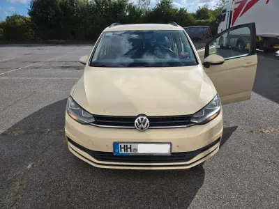 Gebraucht VW Touran Comfortline 116 PS (85 kW) 2018 Beige Van / Kleinbus