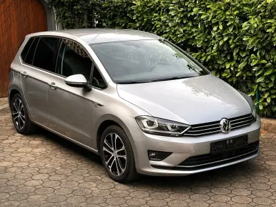 Gebraucht VW Golf Sportsvan LOUNGE 125 PS (91 kW) 2015 Beige Van / Kleinbus