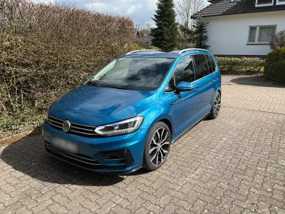 Używany VW Touran 150 KM (110 kW) 2017 Niebieski Minivan