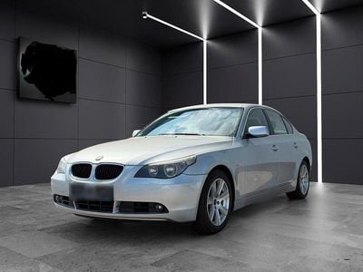 Gebraucht BMW 530 231 PS (169 kW) 2003 Silber Limousine