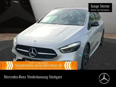Gebraucht Mercedes B200 AMG Line Premium Plus 163 PS (119 kW) 2023 Silber Van / Kleinbus