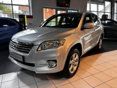 Gebraucht Toyota RAV4 Life 158 PS (116 kW) 2011 Silber SUV