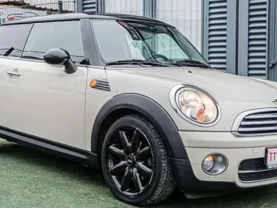 Brugt Mini Cooper D 109 HK (80 kW) 2007 Beige Hatchback