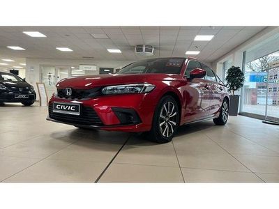 Premium crystal red metallic Gebraucht 2025 Honda Civic Elegance Limousine | 33.900 € (Fairer Preis)
