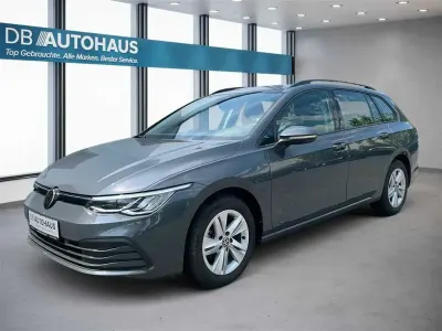 Gebraucht VW Golf VIII Life 110 PS (80 kW) 2024 Grau Kombi